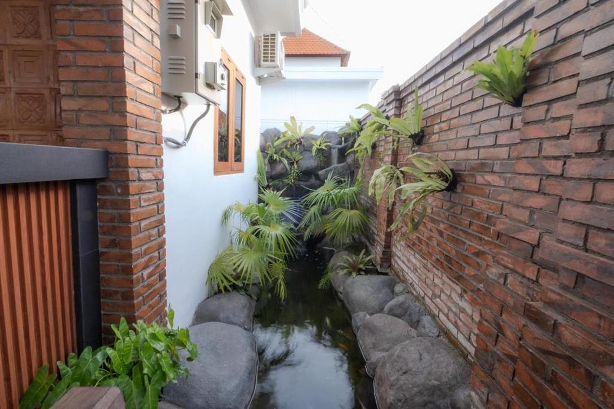 Bali Bata Canggu Guesthouse Exterior photo